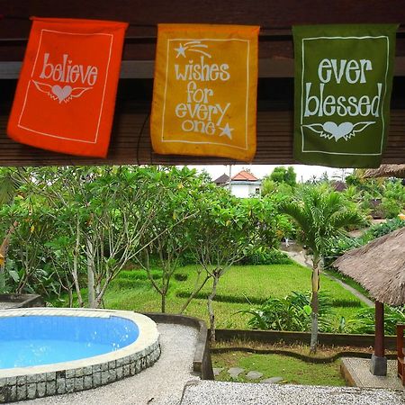 Mandala Hostel Ubud Eksteriør billede